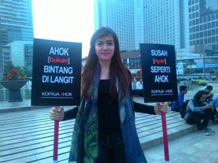 Paranormal Sedap Dilihat Ini Ikut Meruwat Ahok di Bundaran HI