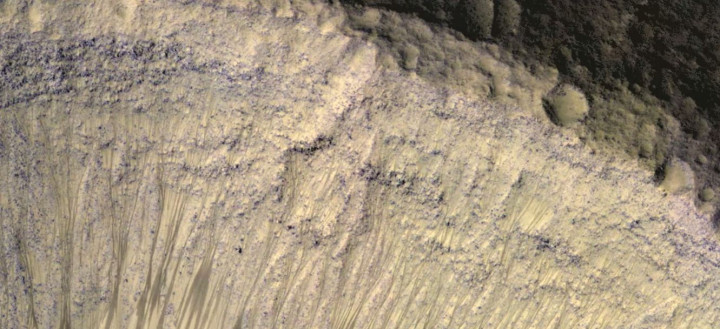 NASA Temukan Air, Apakah di Mars Ada Kehidupan?