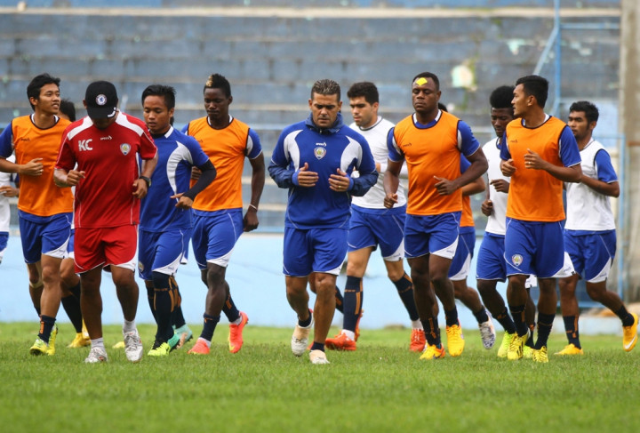 Arema Cronus Tak Masalah Jadi Tuan Rumah di Leg Pertama