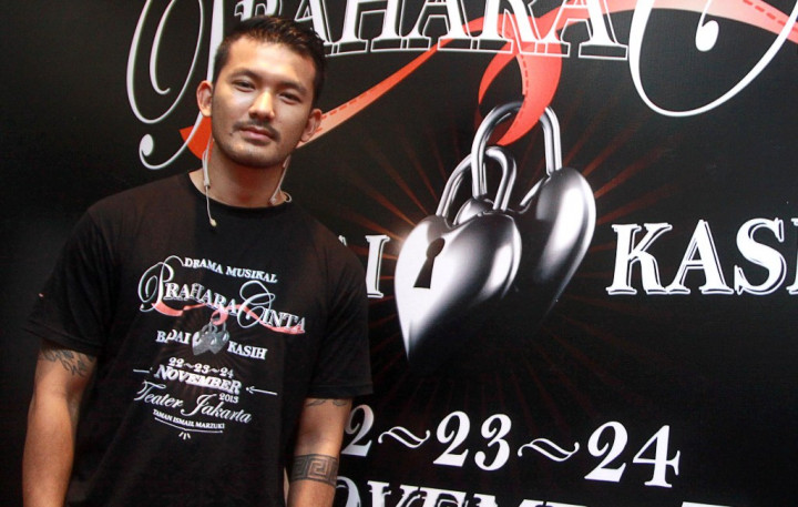 Rio Dewanto Tak Mau Lagi Minum Kopi Instan 