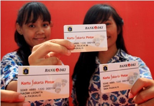 Ahok Bolehkan Siswa Jajan Pakai KJP 