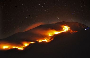 Kebakaran Gunung Merbabu Meluas jadi 60 Hektare
