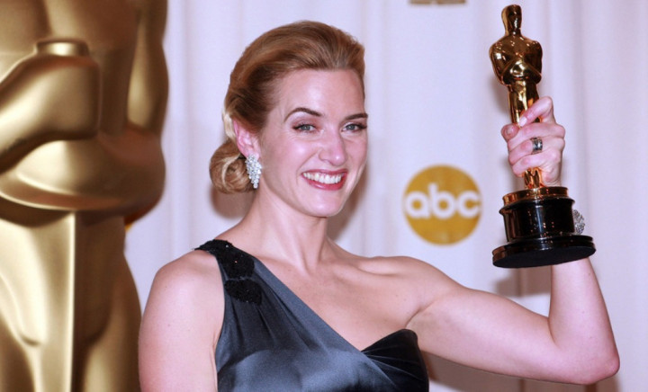 Kate Winslet Simpan Piala Oscar Miliknya di Kamar Mandi