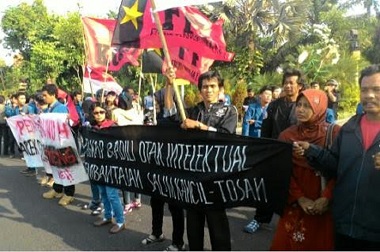 <i>Kades hanya Pelaku Kecil di Balik Pembunuhan Salim Kancil </i>