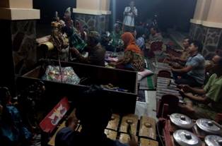 Dalang Golek Sunda-Jawa Semakin Langka