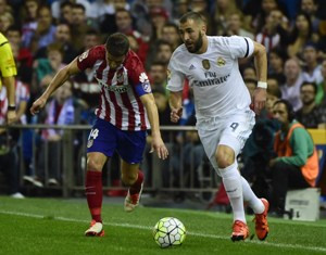 Benzema Protes Digantikan Benitez