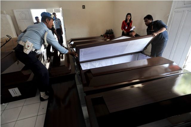 Korban Aviastar dan <i>Blackbox</i> Diserahkan ke Polda Sulselbar    