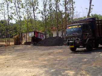 Tambang Pasir Lumajang Ditutup, Usaha Bahan Bangunan Terancam Gulung Tikar