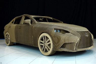 Lexus IS Saloon Ini Alergi Hujan 