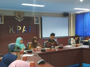 Orang Tua Jarang Tanyakan Kehidupan Sosial Anak