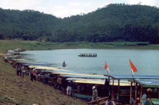 Kemarau Panjang, Air Waduk Penjalin Susut 50 Persen