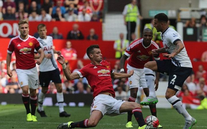 Gelandang Manchester United <i>Legowo</i> Dirotasi