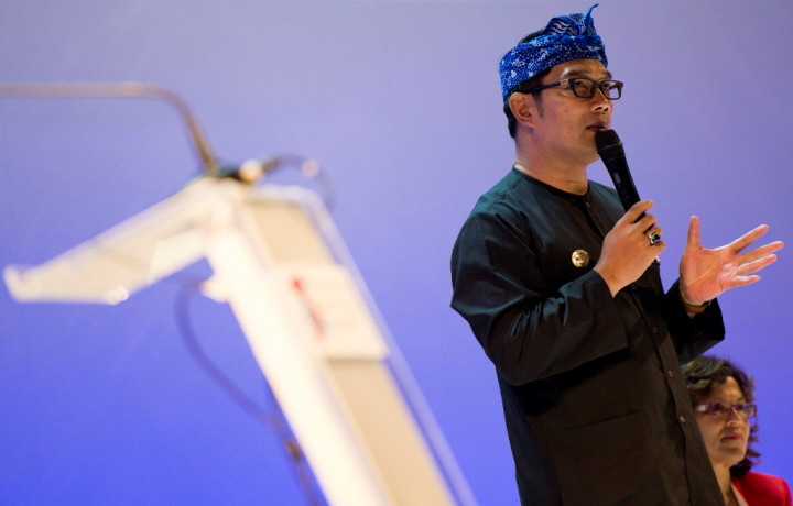 Pastikan Keamanan, Ridwan Kamil Gelar Rapat dengan Kepolisian dan Bobotoh