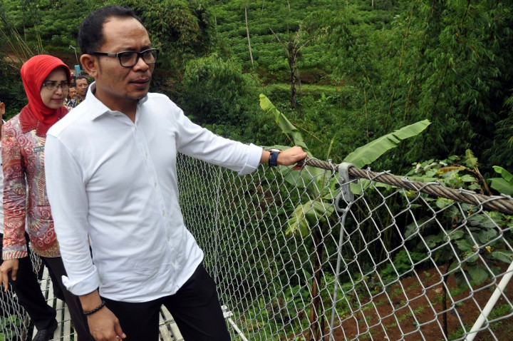 Menteri Hanif Sebut Indonesia dalam Keadaan Berperang