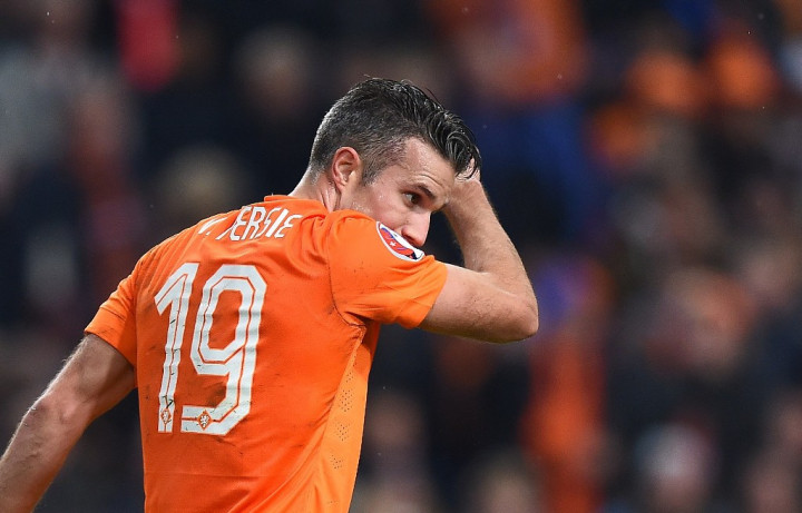 Van Persie: Saya Tidak Lari dari Kondisi Sulit Ini