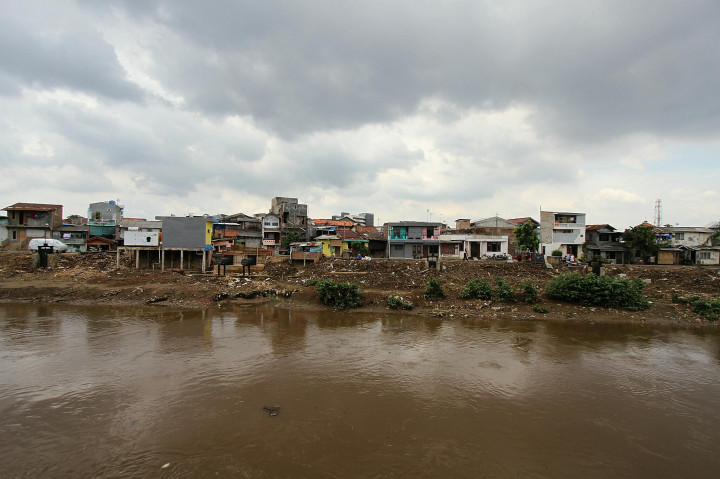 84 KK di Bidara Cina Sudah Pindah ke Rusun
