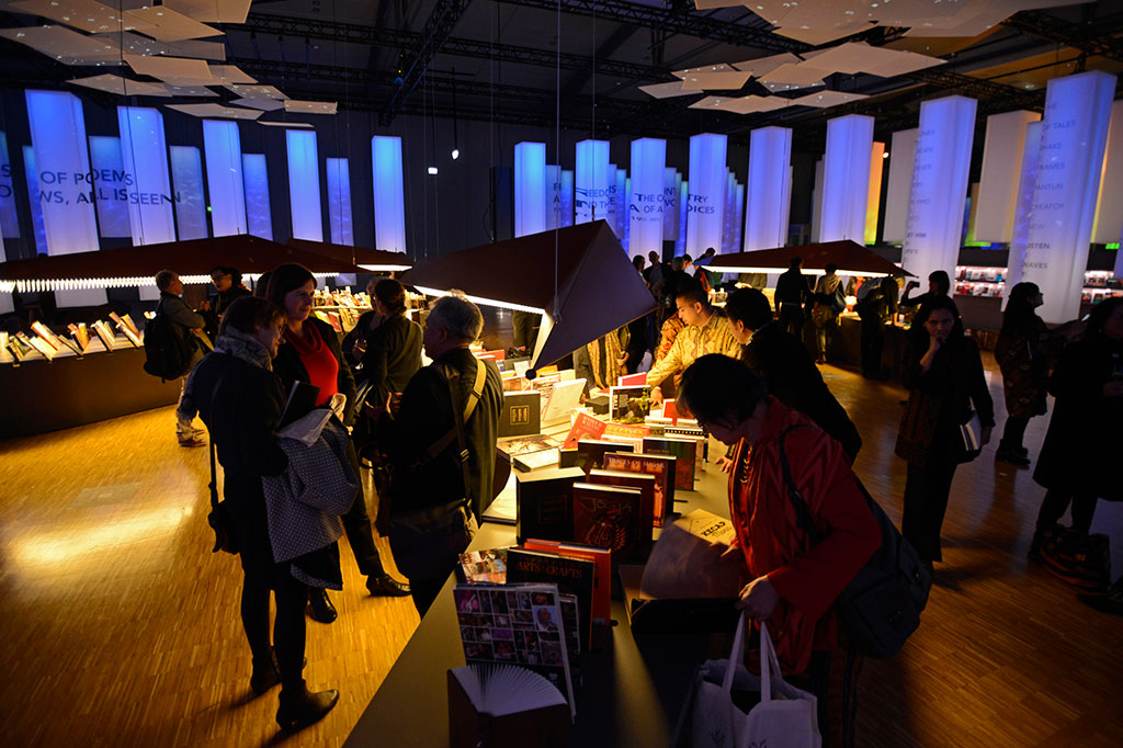 Frankfurt Book Fair 2015 Dibuka