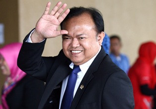 Plate: NasDem Segera Angkat Pengganti Rio Capella