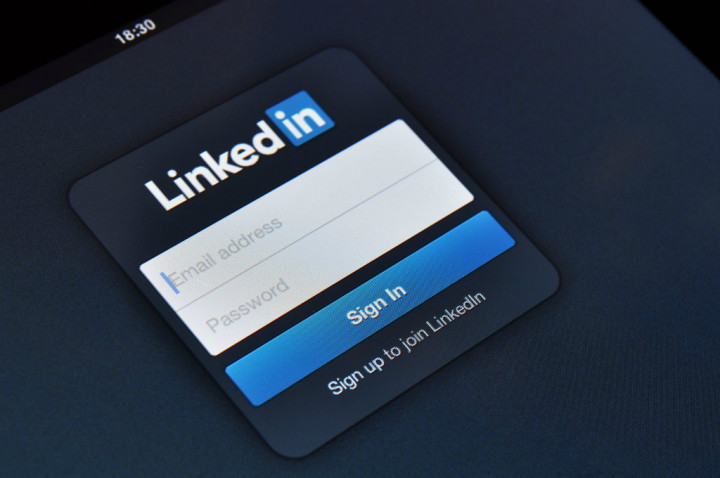 LinkedIn Ubah Desain Aplikasi 
