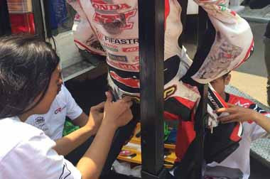 Cargloss Proriders Ikut Dukung Balap Motor Nasional   