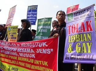 Warga Boyolali Desak Polisi Perkarakan Pelaku Nikah Sejenis