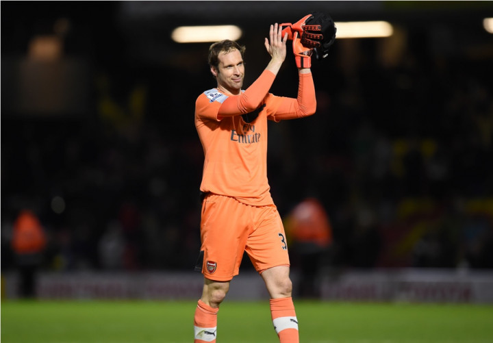 Menilik Catatan Ini, Mourinho Rasanya Pantas Menyesal Menjual Cech 