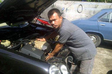 Kondisi Ekonomi Pelik, Pemilik Bengkel Mobil Mengeluh Sepi