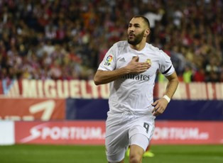 Benzema Tegaskan Tetap di Bernabeu