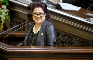 Ada Kabar OTT, HP Dewi Yasin Limpo Tak Aktif