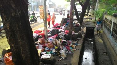 Lurah Merasa Diberatkan Oleh Aplikasi Qlue