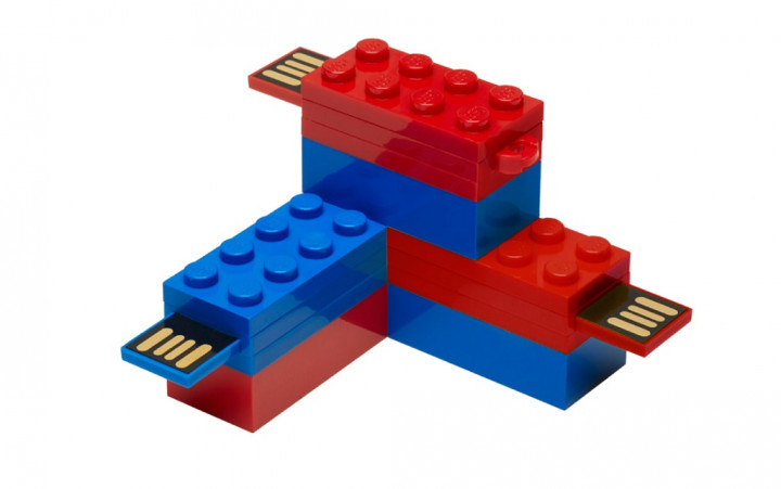 PNY Rilis Flash Drive LEGO
