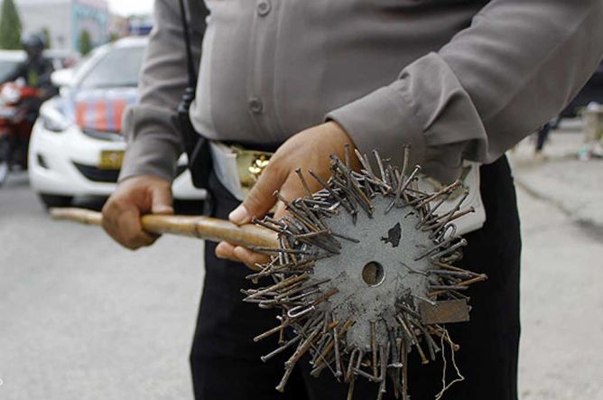 Waspada! Penebar Ranjau Masih <i>Getol</i> Beraksi 