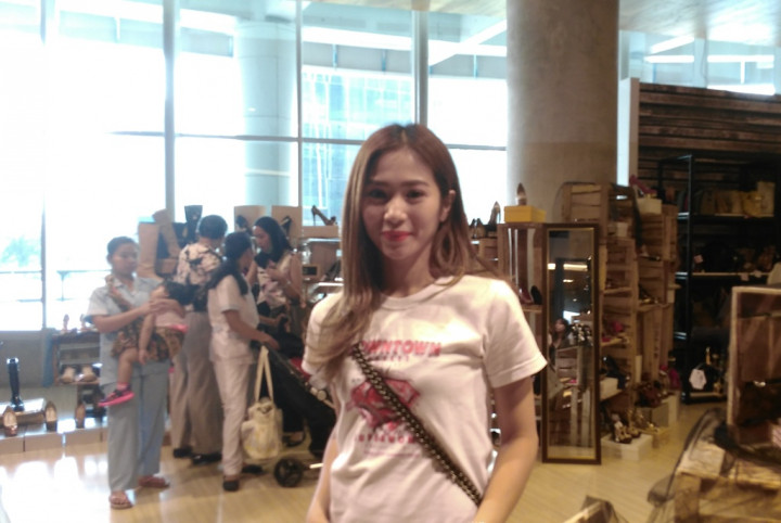 Bantah Operasi Plastik, Ini Perawatan yang Dilakukan Bunga Zainal