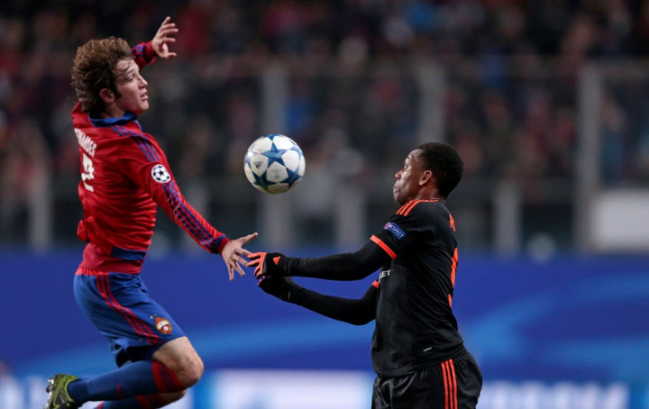 Van Gaal Sebut Pelanggaran Martial Bodoh