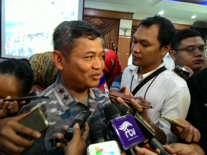 TNI Tangkap Perompak di Selat Malaka