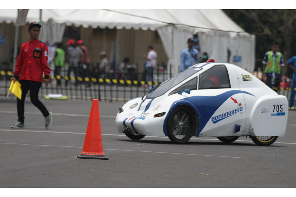 Kontes Mobil Hemat Energi Diikuti Ratusan Peserta