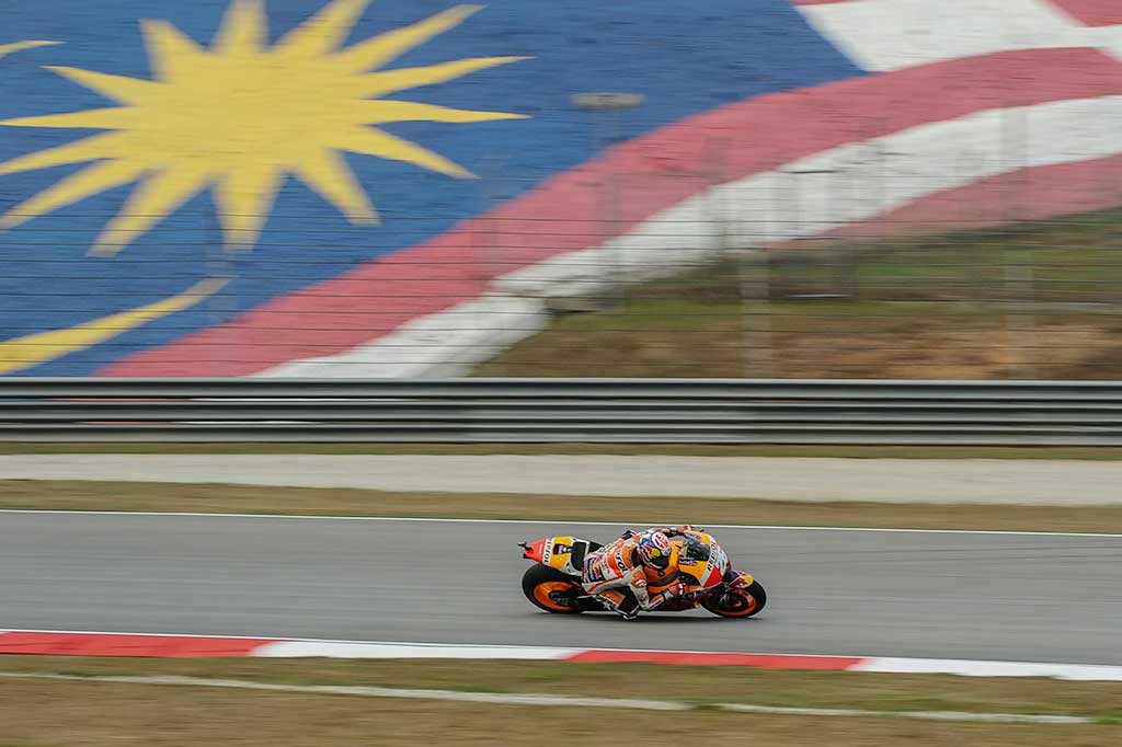 Pedrosa Kuasai Latihan Bebas Pertama