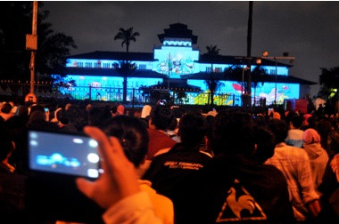 De Syukron Ungkapan Syukur Warga Jawa Barat  