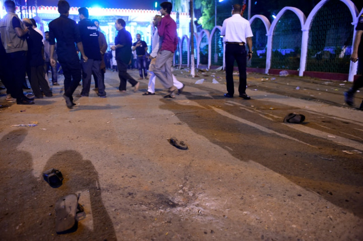 Serangan di Tempat Ibadah Bangladesh, 80 Orang Terluka