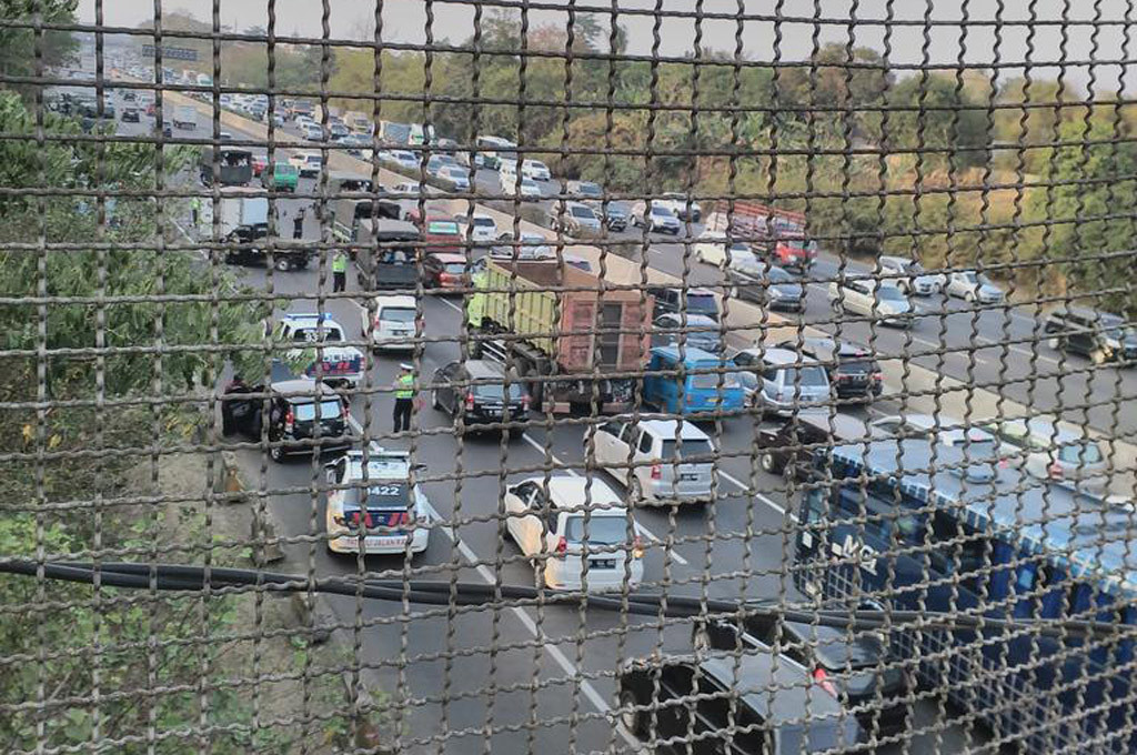 Ilustrasi kecelakaan----TMCPolda