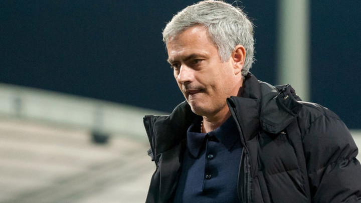 Jika Dipecat Chelsea, Mourinho Sudah Ditunggu Dua Klub Besar