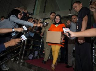 KPK Ambil Sampel Suara Dewie Yasin Limpo