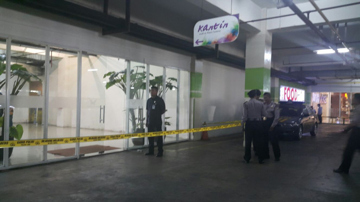 Ada Ledakan di Mall Alam Sutera Tangerang  