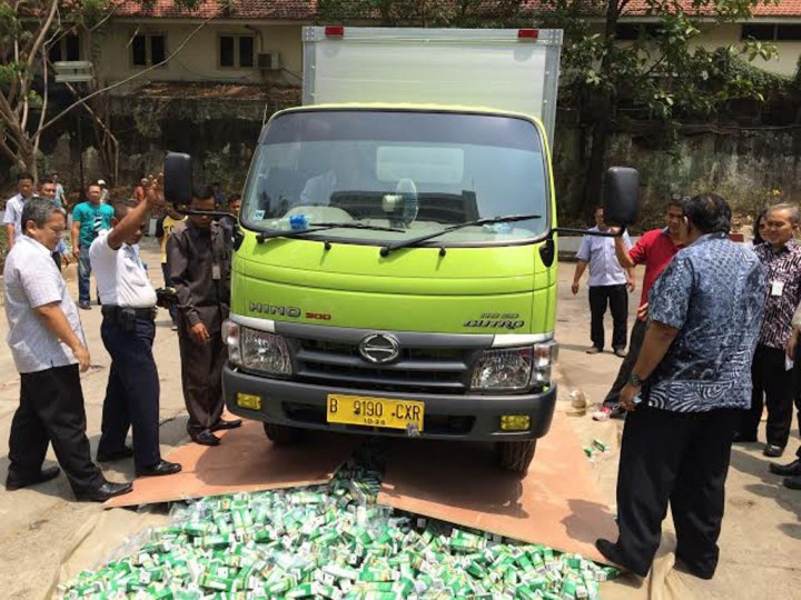 Tidak Sesuai SNI, Importir Lampu Rugi Ratusan Juta
