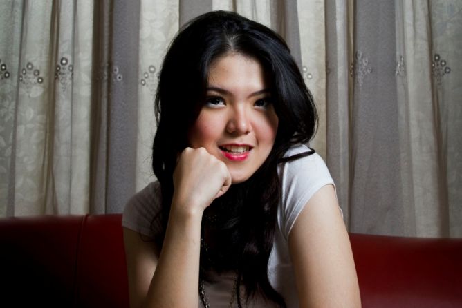 Tina Toon Terkenang Manggung Bareng Pak Raden