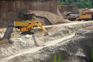 Hanya 15 Perusahaan Tambang di Lumajang yang Beroperasi