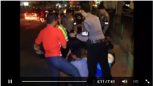 Video Polisi Pukuli Anggota Geng Motor Muncul di Youtube