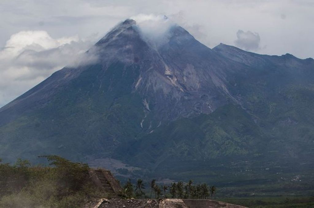 Gunung Merapi. Foto: Antara/Sigid Kurniawan
