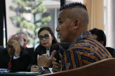 Takut Terseret, Afrian Bondjol Perintahkan Asisten OCK Buang HP