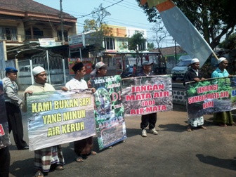 Warga Malang Sebut Proyek Embung PU-Pera Rusak Sumber Air